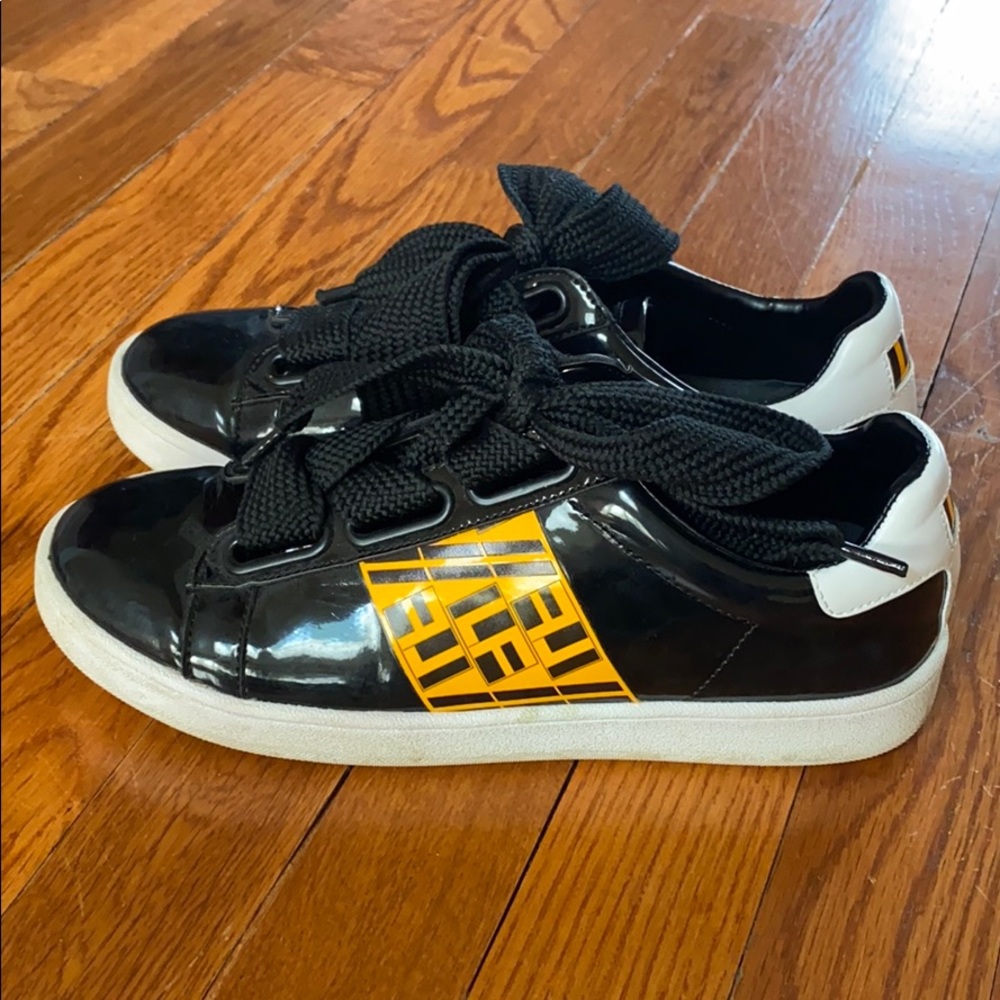 LF Brand patent sneaker size 7